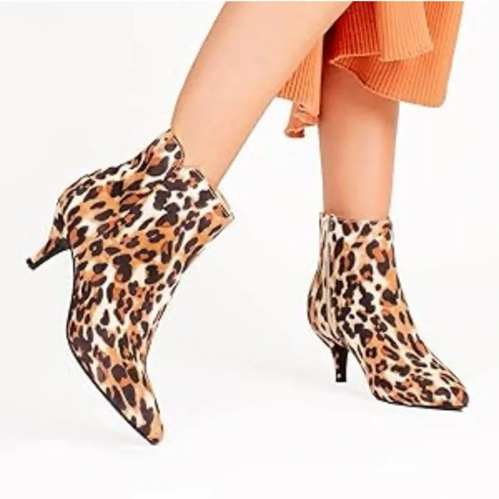 Journee Collection leopard print booties. - Picture 10 of 10